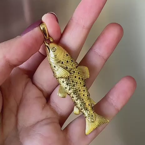 Early 20th century French Antiques 18K Yellow Gold Fish Pendant