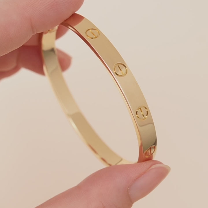 Preloved Cartier Love 18K Gold Bracelet Size 18