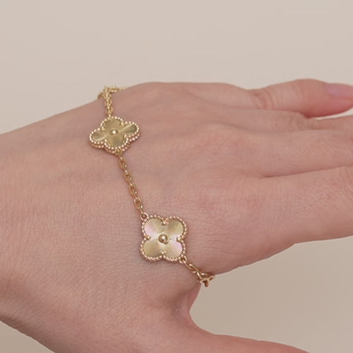 Second Hand Van Cleef & Arpels Vintage Alhambra Guilloché 5 Motifs Bracelet 18K Yellow Gold