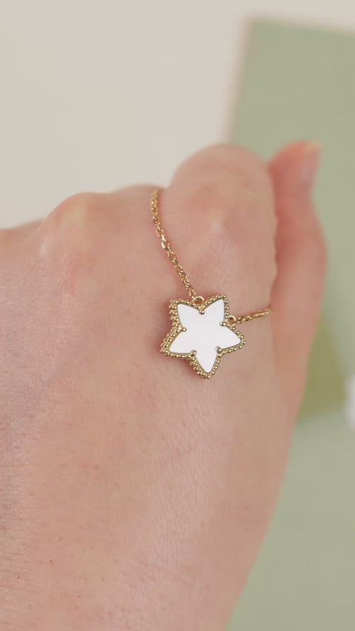 Preloved Authentic VCA Alhambra 2008 Holiday Necklace 