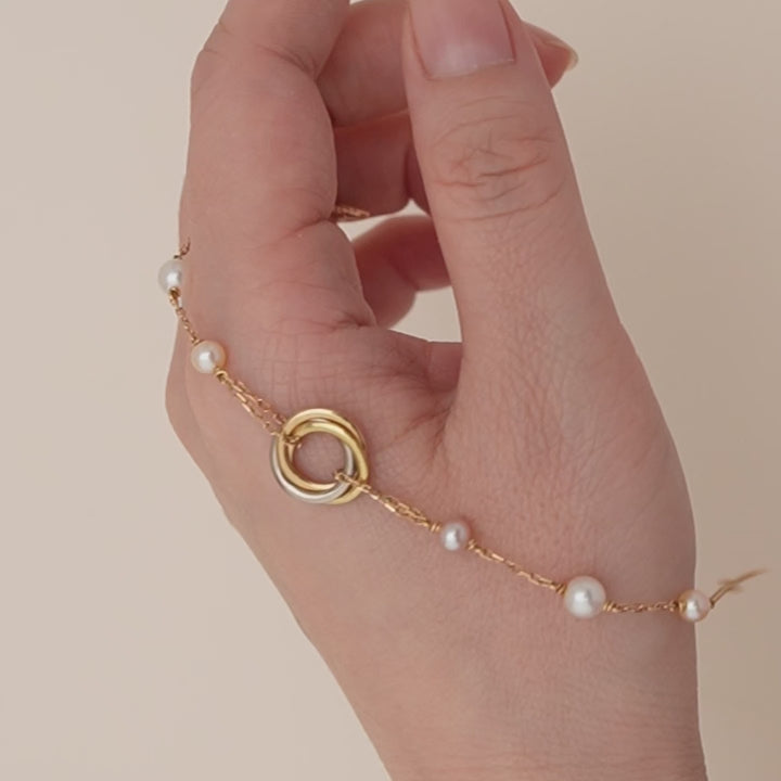 Cartier Trinity Pearl Bracelet in 18K Yellow, White & Rose Gold