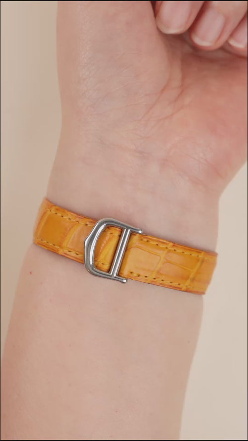 Second Hand Authentic Cartier Tank Must Watch