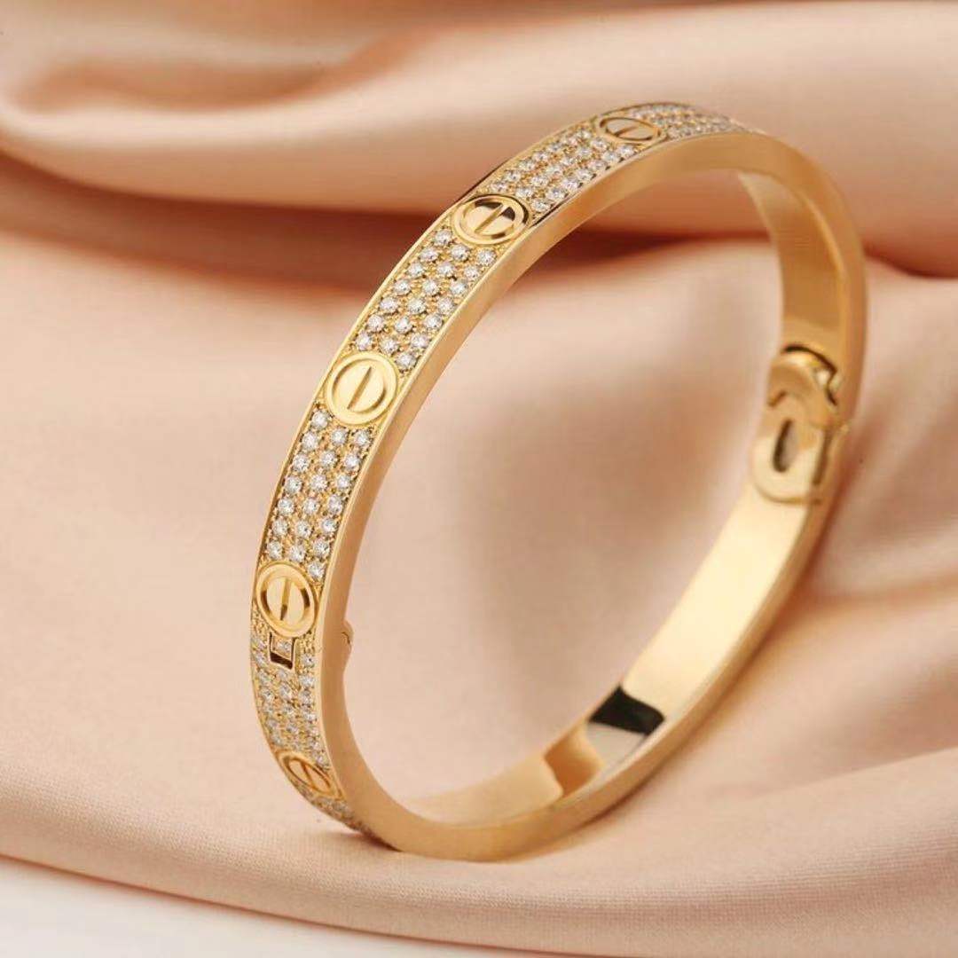 Why I Bought The Ridiculously Expensive Cartier Love Bracelet