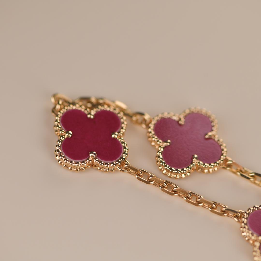 Vintage alhambra pink gold bracelet Van Cleef & Arpels Red in Pink