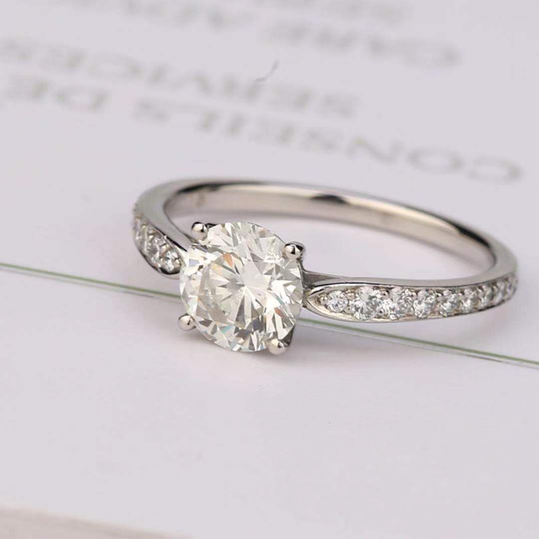 Tiffany & Co. 1.03 Carat Diamond Platinum Solitaire Engagement Ring