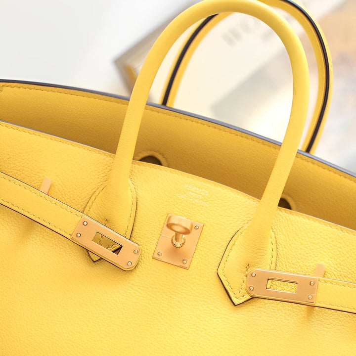 Hermès Birkin 25 Jaune de Naples Taurillon Novillo with Gold Hardware