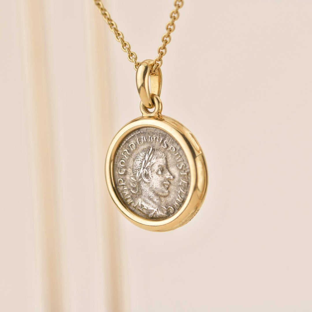 Bulgari MONETE Yellow Gold Coin Pendant Necklace