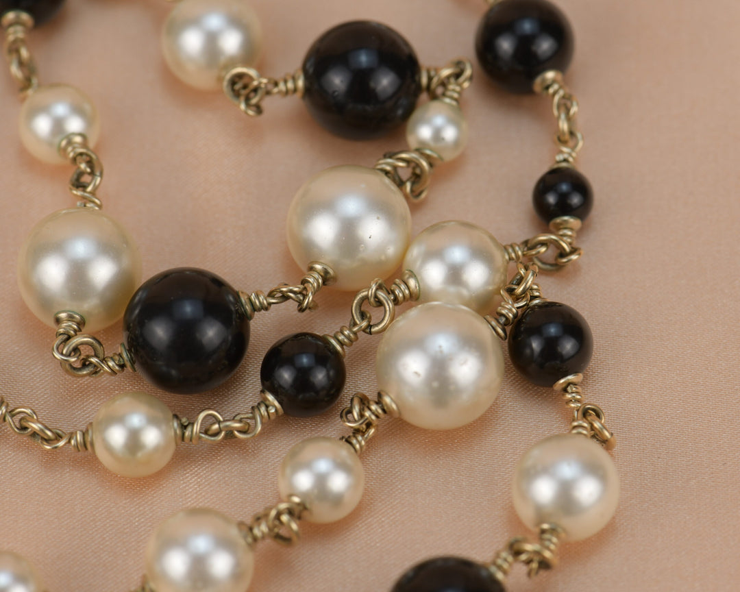 CHANEL 2013 Pearl & Black Beads CC Baroque Sautoir Necklace