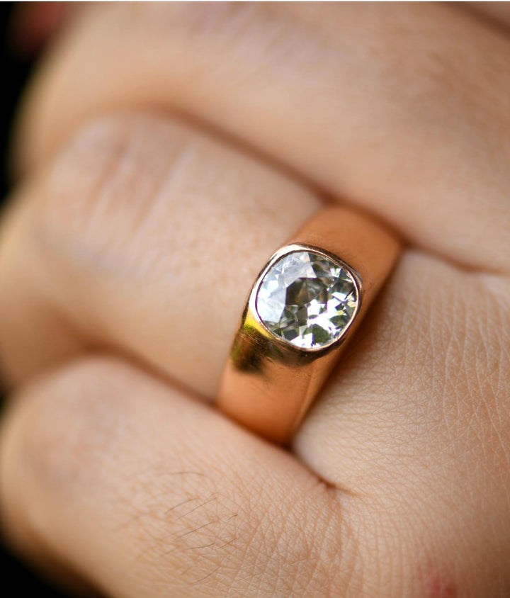 Victorian Yellow Gold and Old Mine Cut Diamond Ring - SOLD