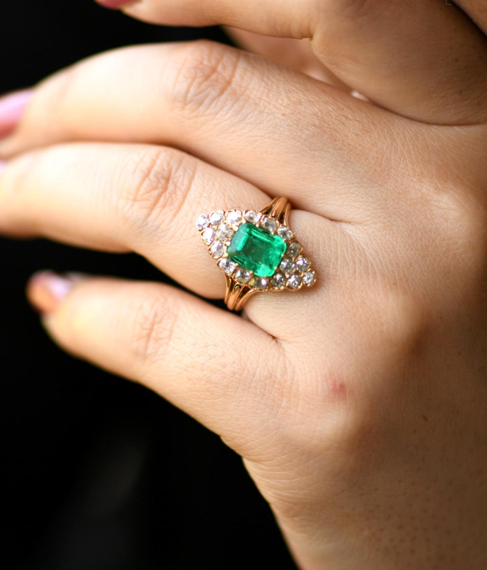emerald ring on model