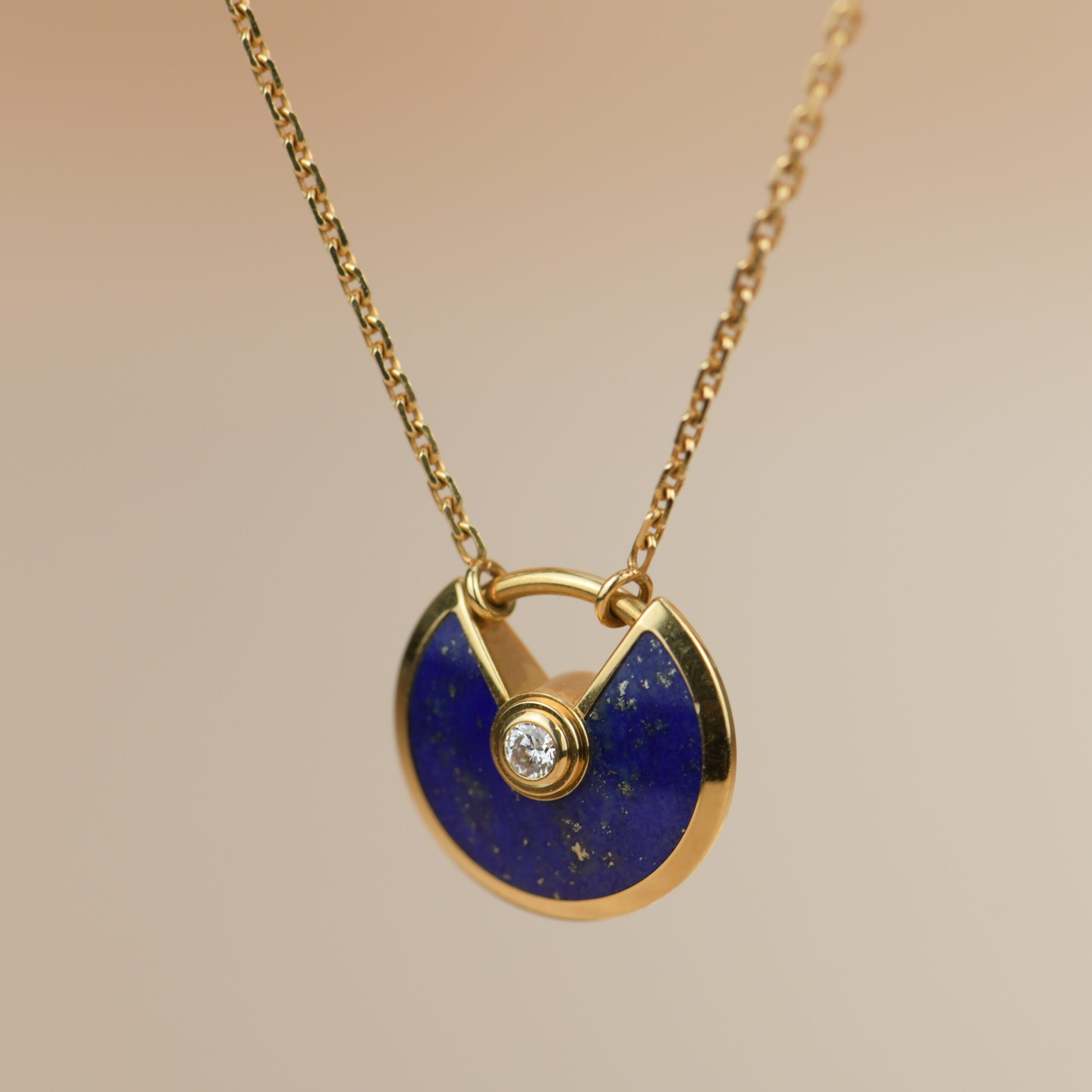 Cartier lapis lazuli on sale necklace