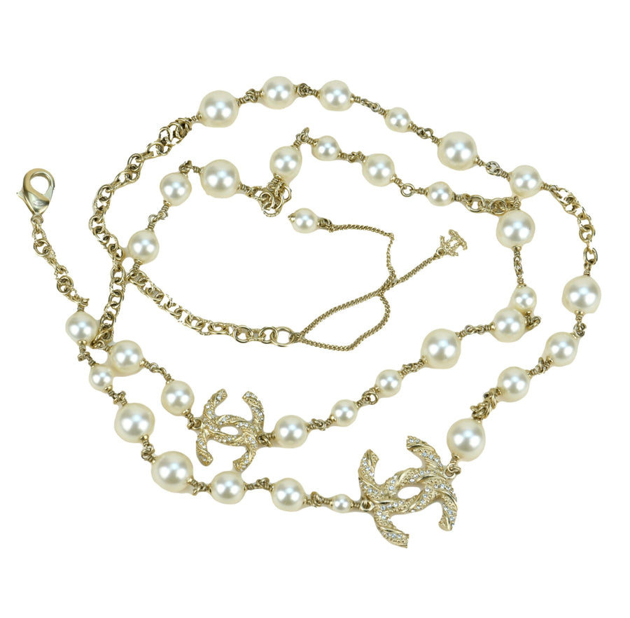 Chanel CC Logo White Pearl Long Necklace for sale