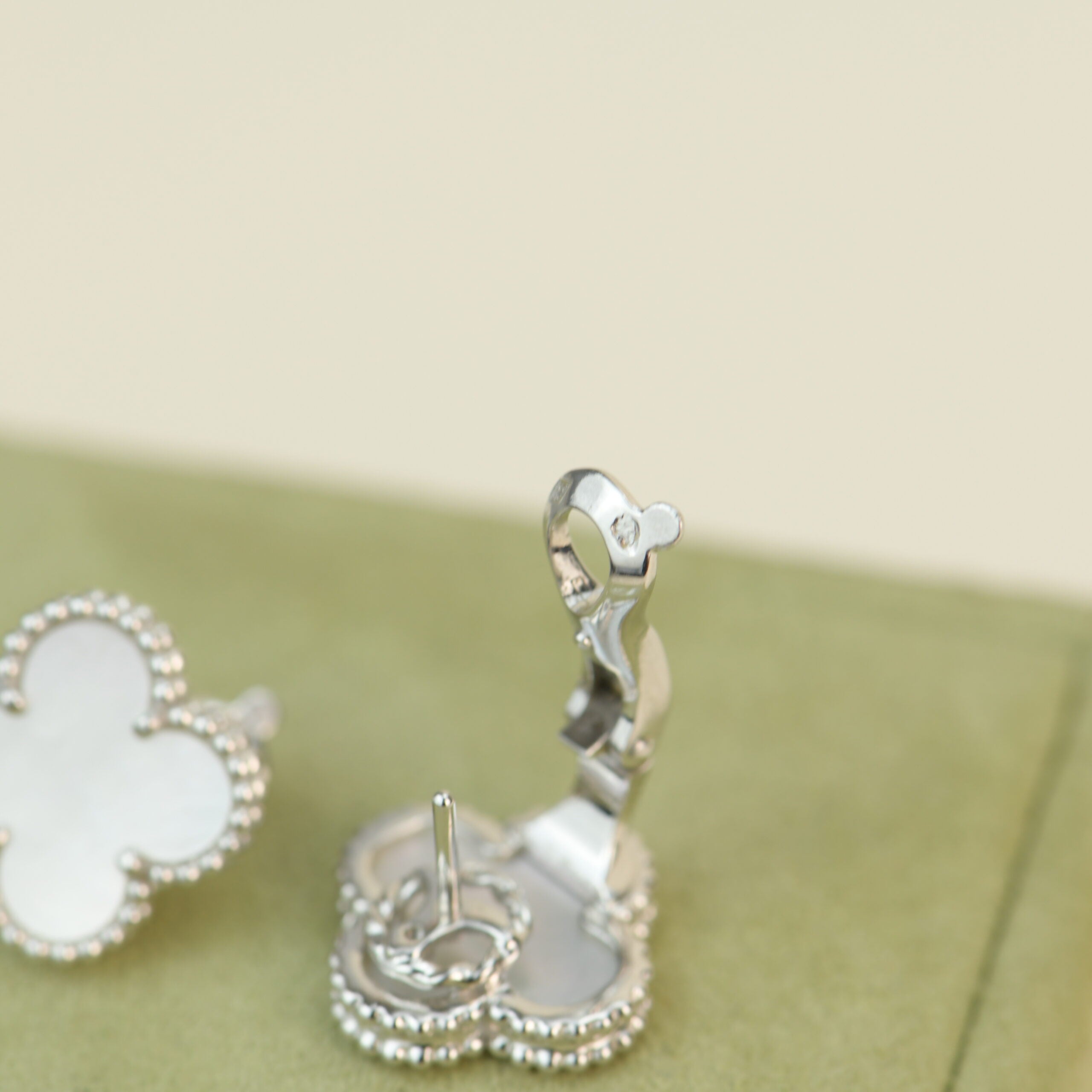 Van Cleef & Arpels Vintage Alhambra Mother of Pearl