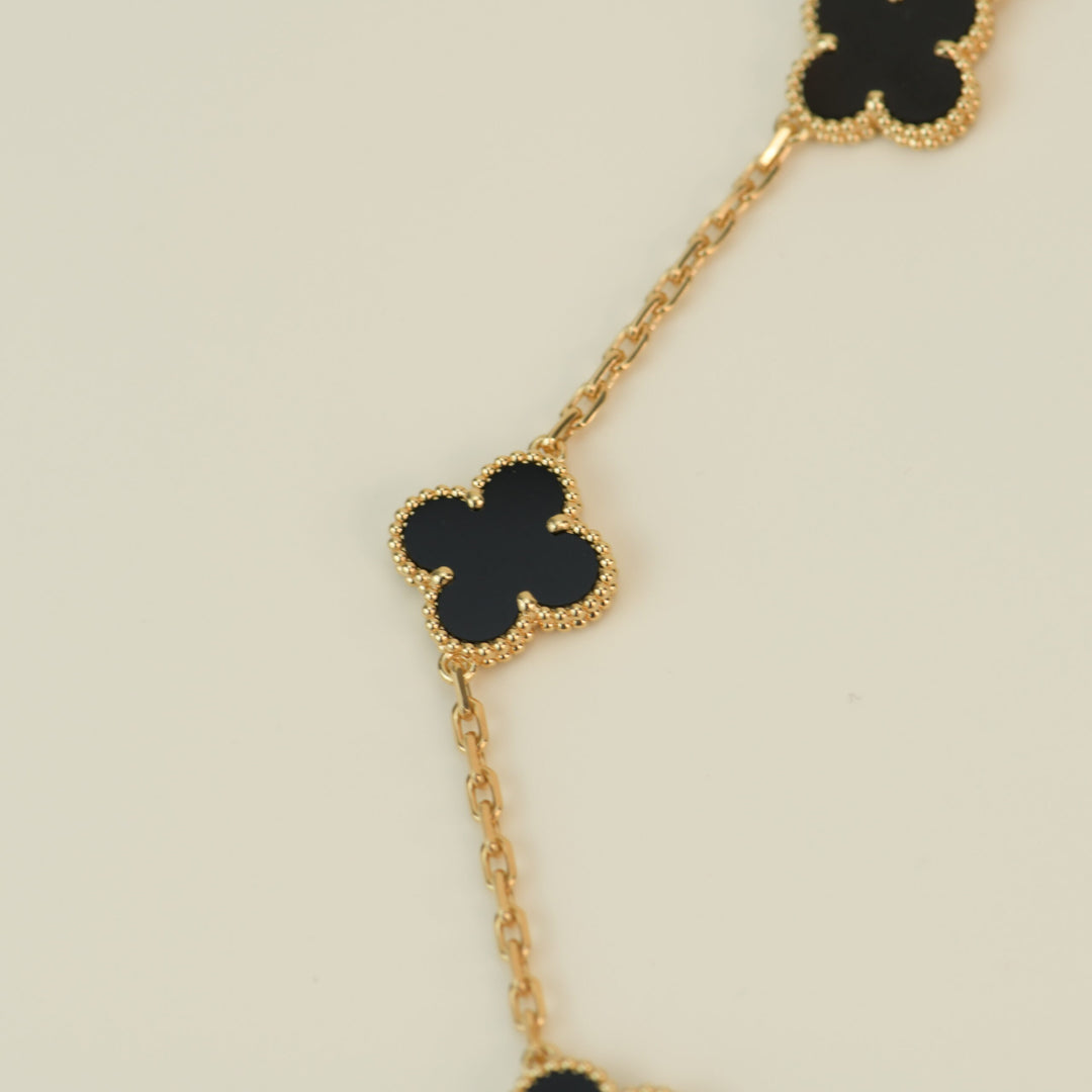 Van Cleef & Arpels Vintage Alhambra Black Onyx 10 Motif Yellow Gold Necklace