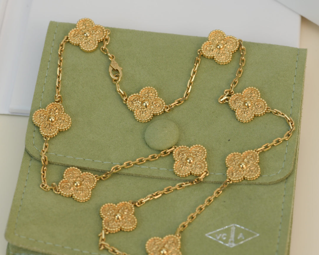 Van Cleef & Arpels Vintage Alhambra 10 Motif Yellow Gold Necklace