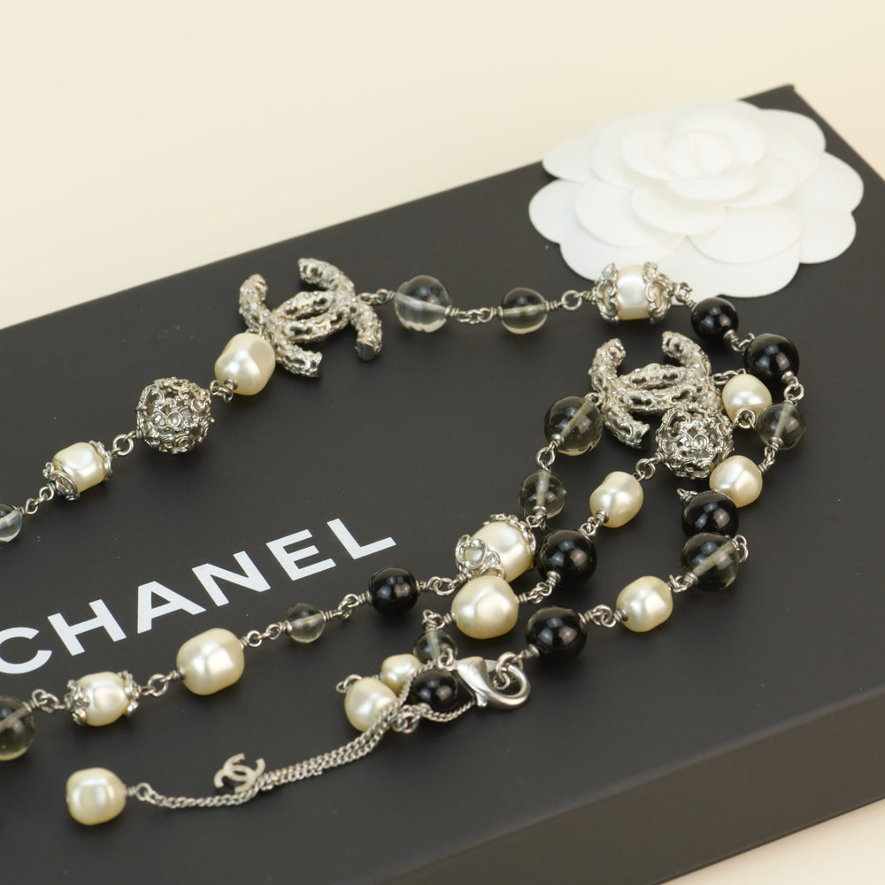 Pre-owned Chanel CC Long Necklace