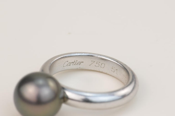 Cartier Black Pearl 18K White Gold Ring