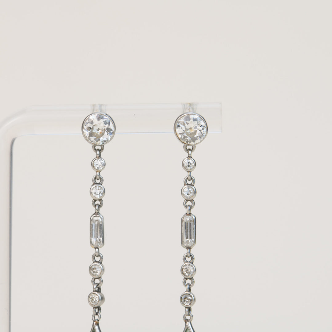 Art Deco Natural Jade Jadeite Diamond Platinum Drop Earrings detail diamond photo