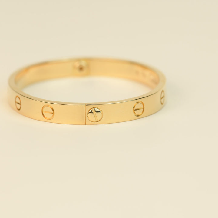 Cartier Love 18K Yellow Gold Bracelet side photo