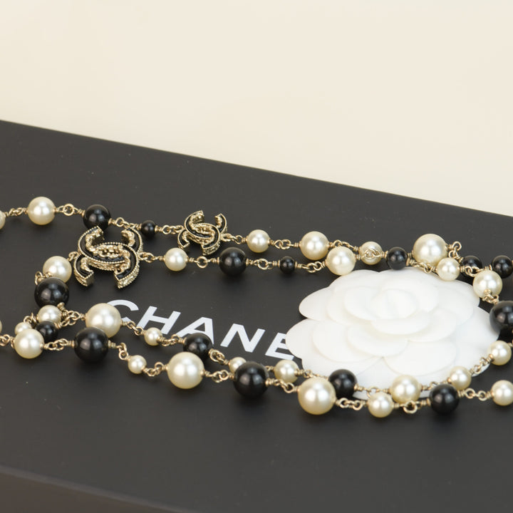 Chanel Pearl Enamel CC Long Necklace Black Gold