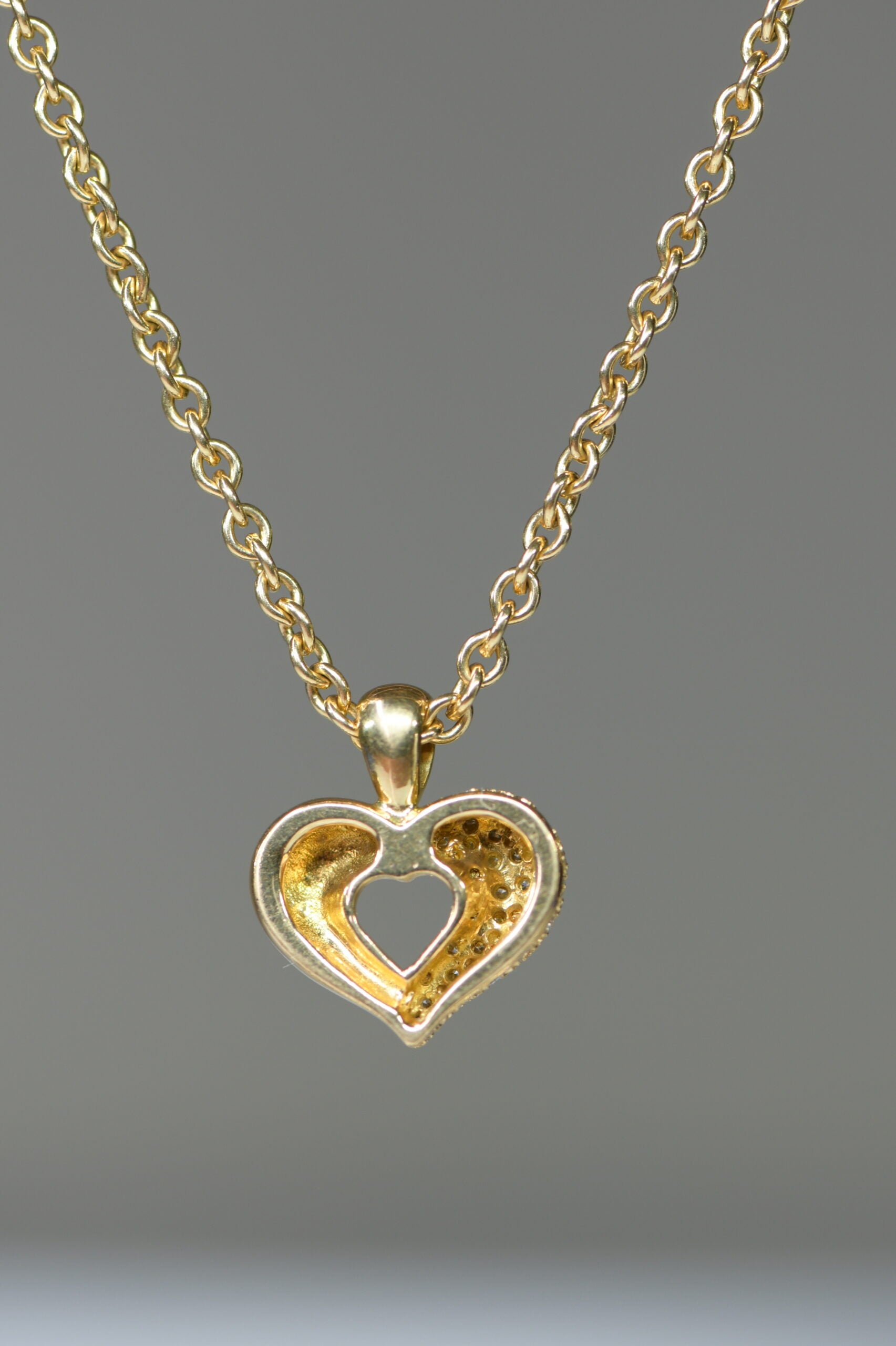 Van cleef arpels heart necklace sale