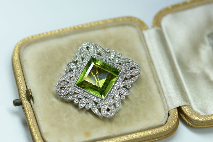 Edwardian Peridot and Diamond Platinum Brooch