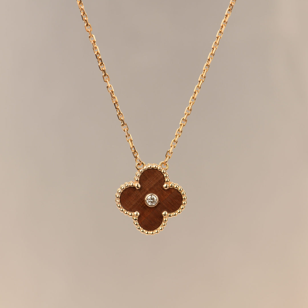 VAN CLEEF &amp; ARPELS Vintage Alhambra Limited Edition Bullseye Pendant Necklace