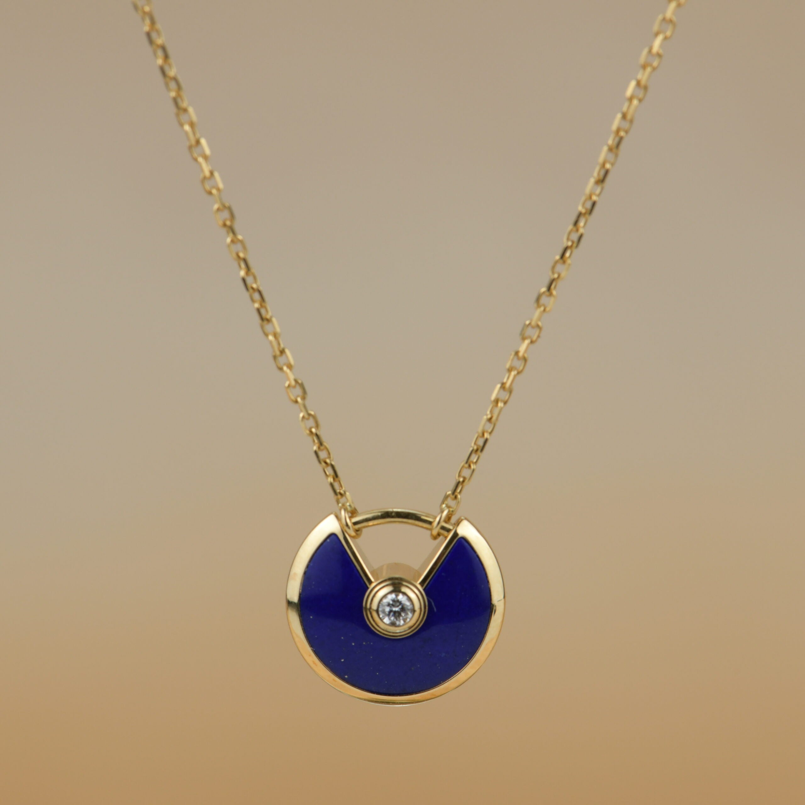 Cartier hot sale blue necklace