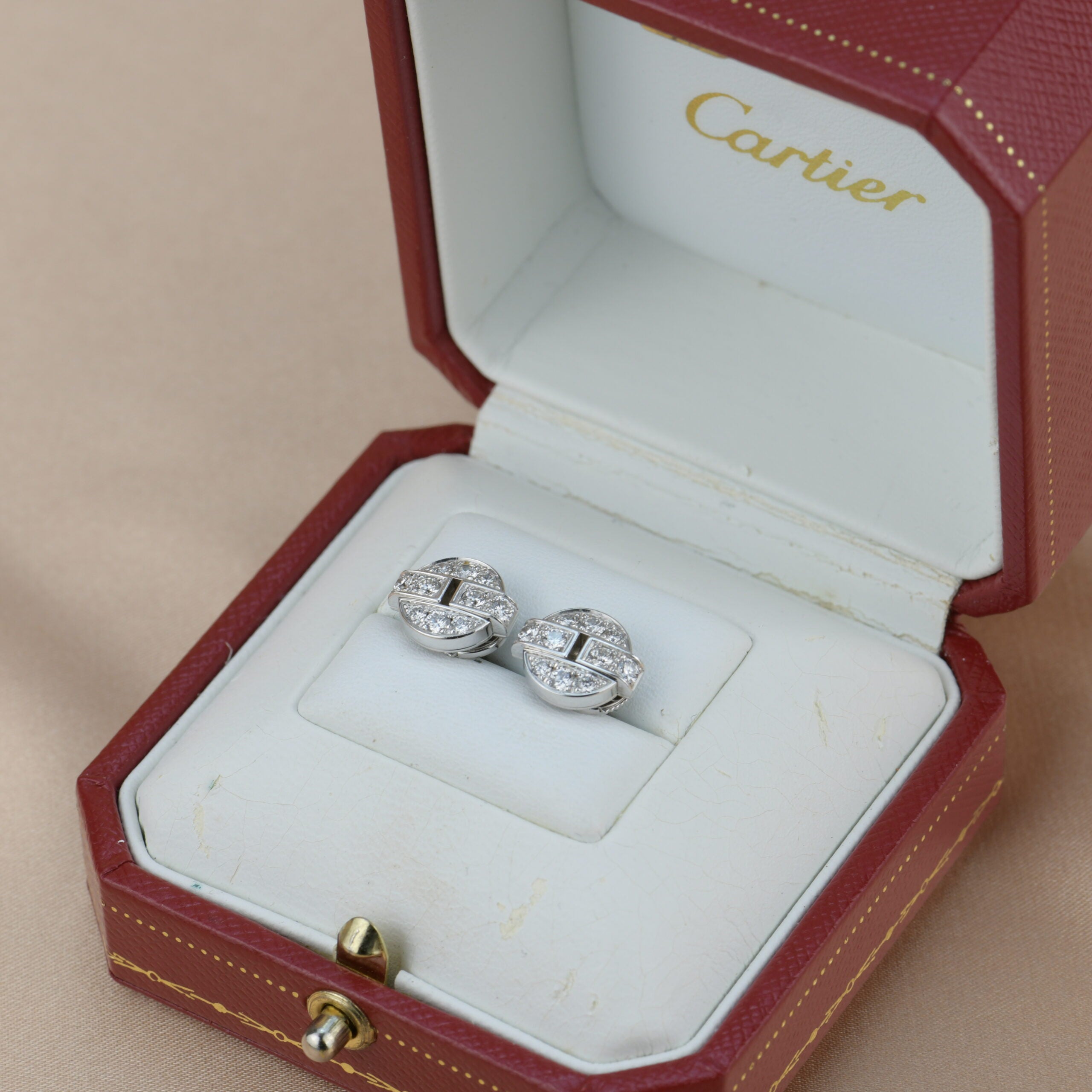 Cartier diamond shop stud earrings