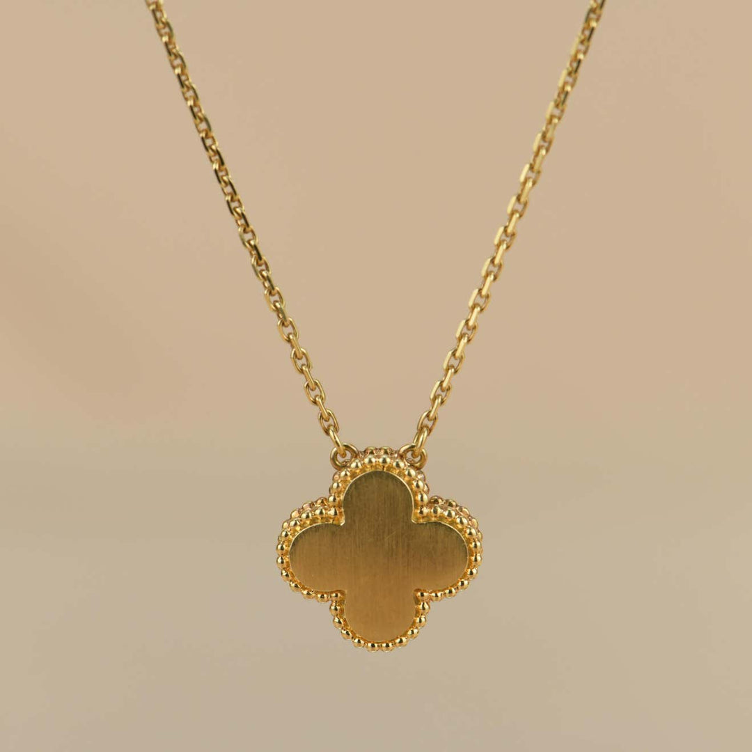 Van Cleef & Arpels Vintage Alhambra 2013 Diamond Malachite Pendant Necklace