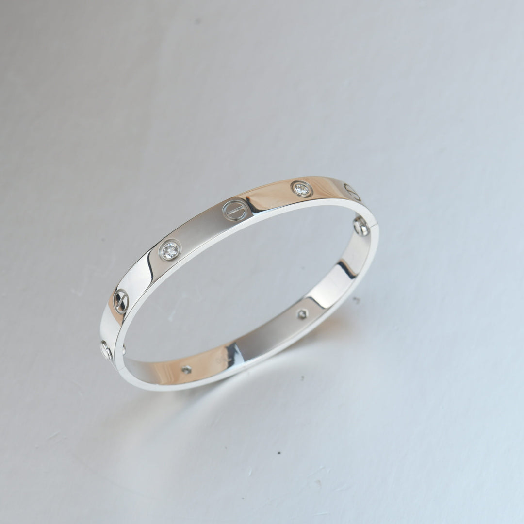 second hand cartier love bracelet