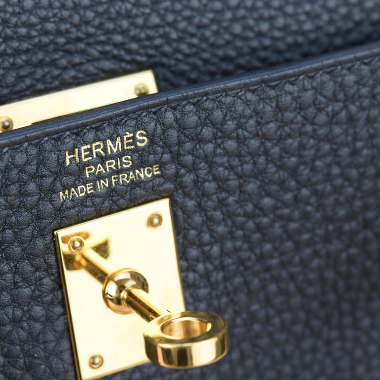 Hermes Kelly bag 25 Retourne Black Togo leather Gold hardware