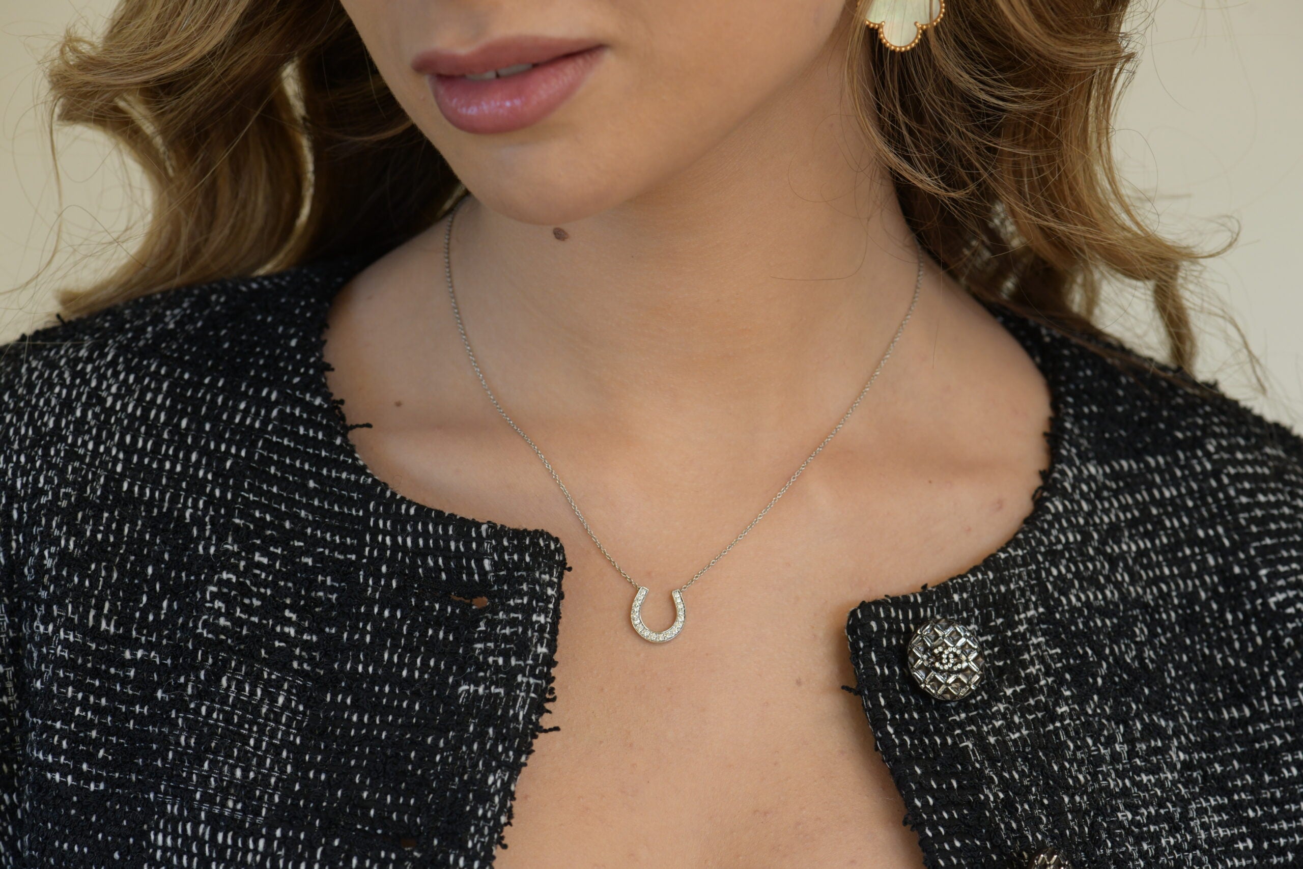 Tiffany Lock Pendant in Rose Gold with Pavé Diamonds, Medium | Tiffany & Co.