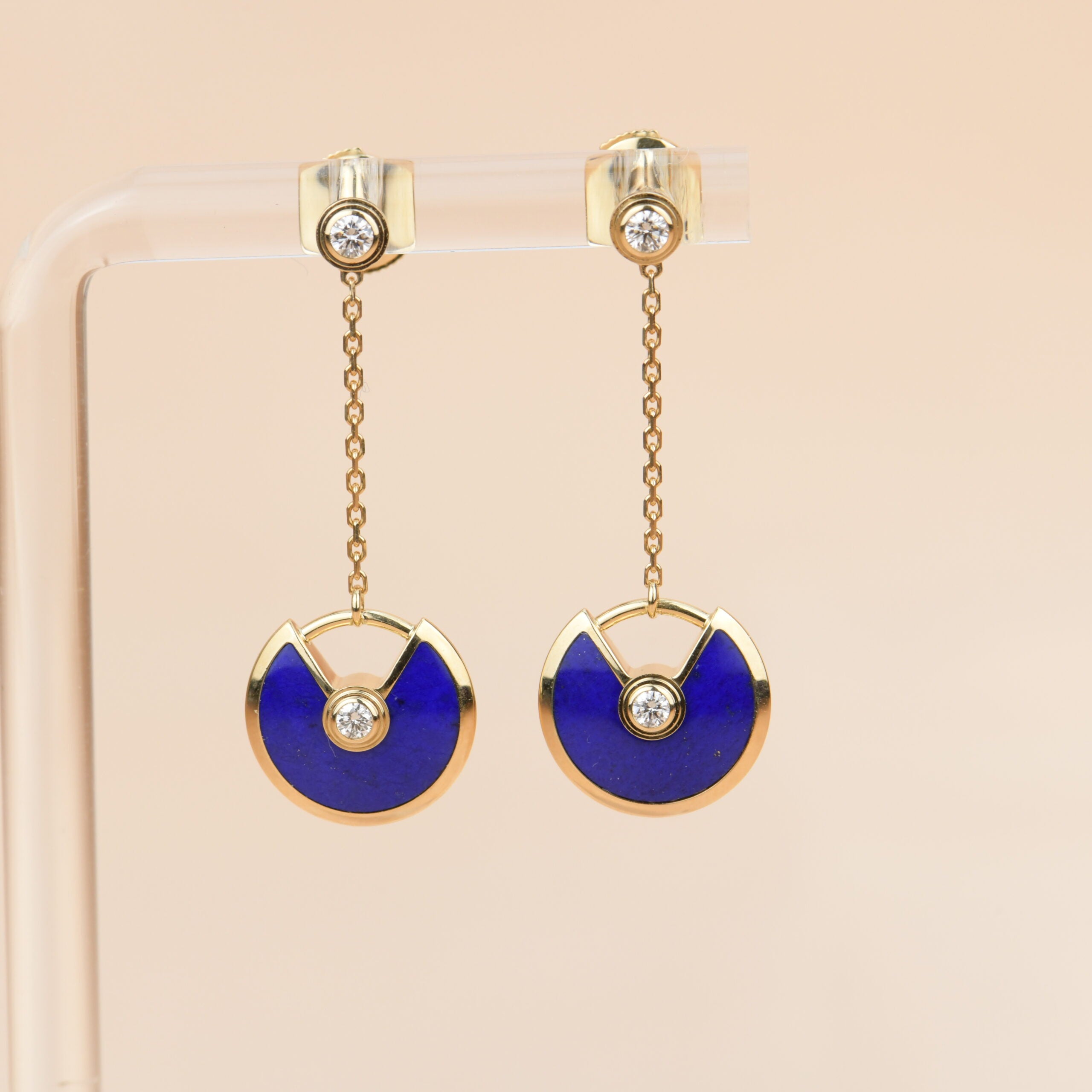 Trinity | Tri-Colour Gold Earrings | Cartier®