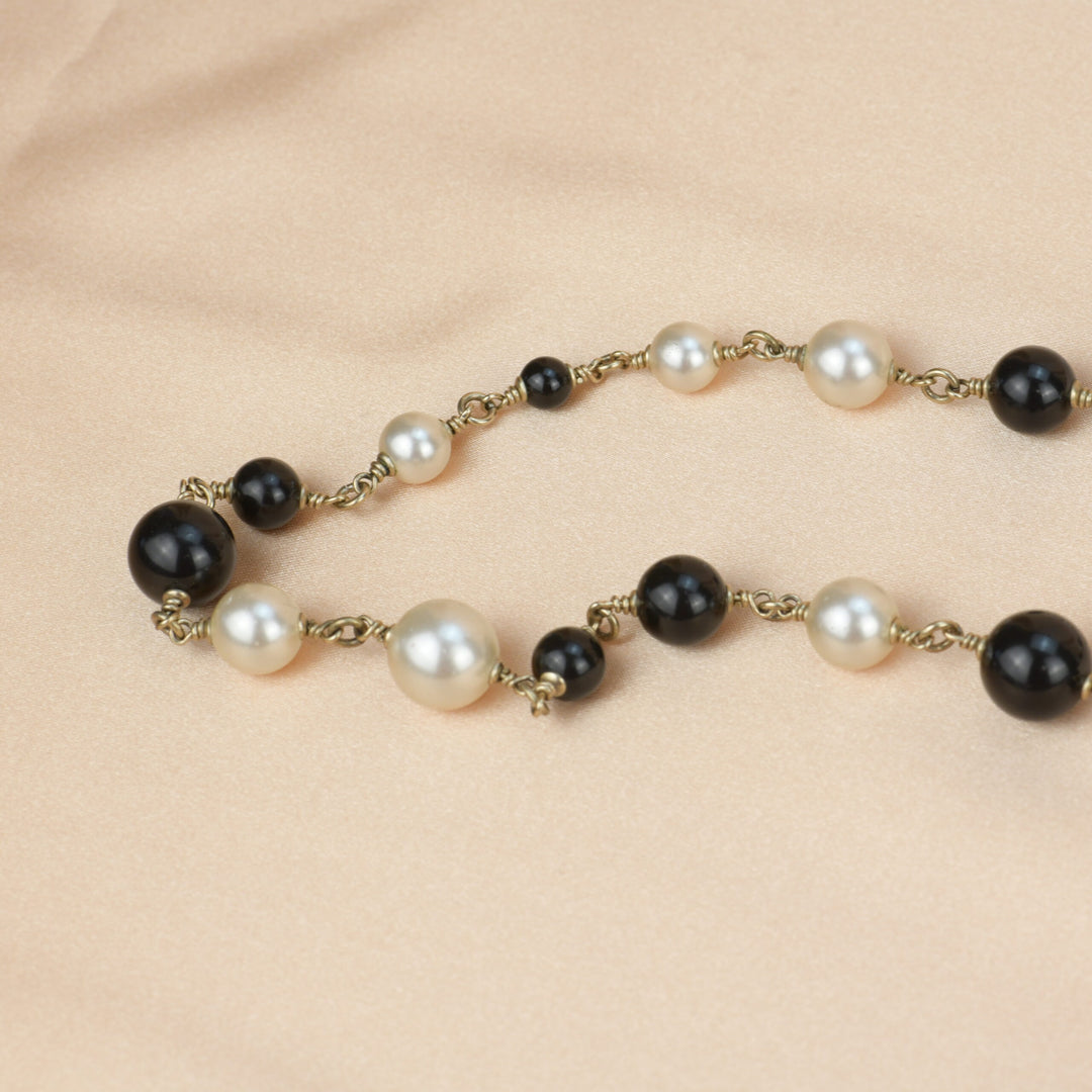 Chanel CC Logo black Onyx And Pearl Long Necklace