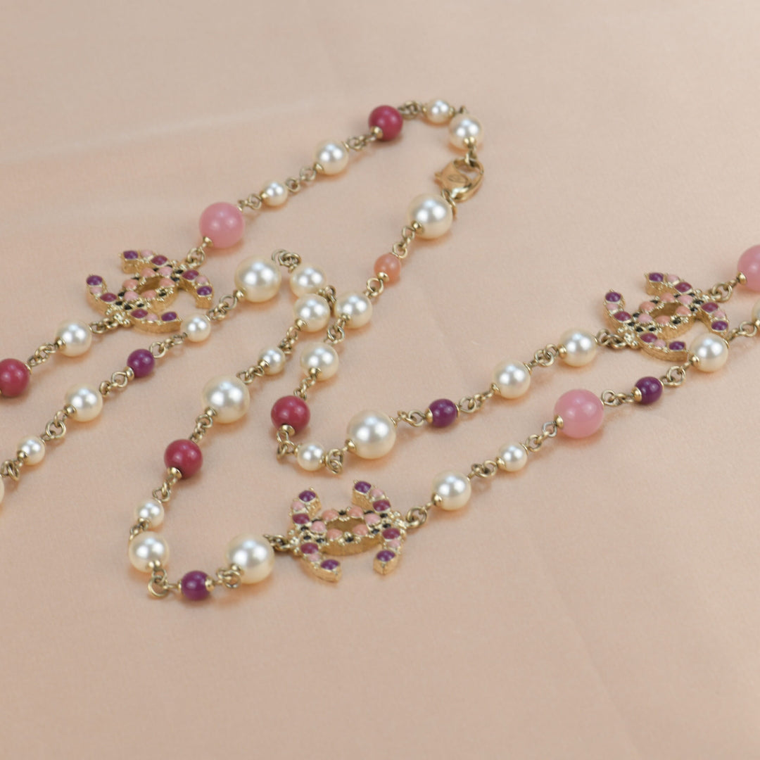 Chanel CC Log Long Pearl Necklace in Gilt Gold