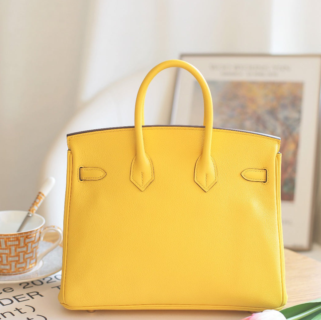 Hermès Birkin 25 Jaune de Naples Taurillon Novillo with Gold Hardware