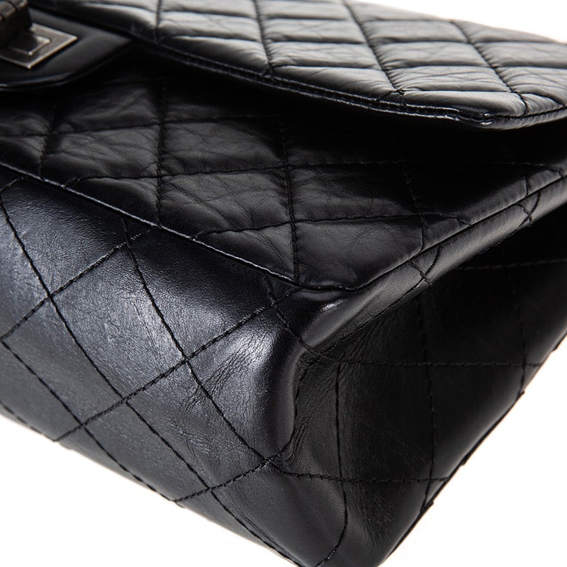Chanel Reissue Black Gold Jumbo Flap Bag - Vintage Lux