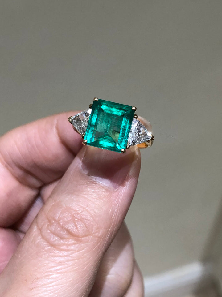 Stunning Emerald Diamond 18K Yellow Gold Three Stone Engagement Ring