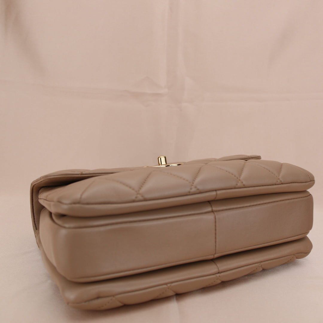 Chanel Trendy Cc Top Handle Beige Quilted Lambskin Small Handbag –  Dandelion Antiques
