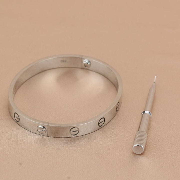 Cartier 18K White Gold Love Bracelet Size 16