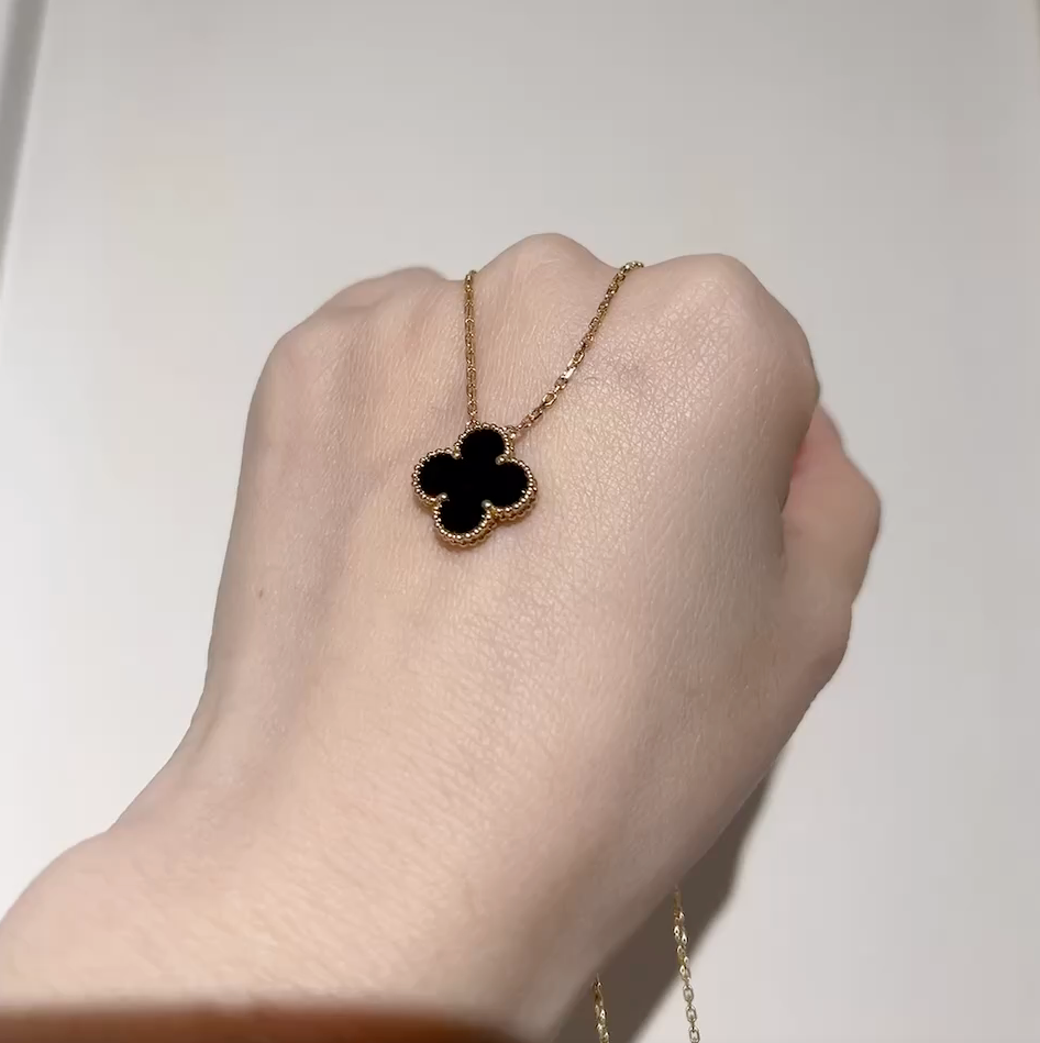 Van Cleef & Arpels Onyx Vintage Alhambra Pendant