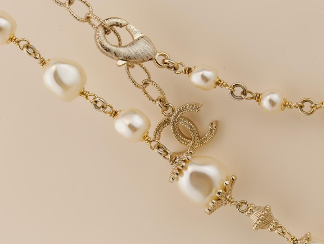 Chanel CC Logo Paris in Rome Pearl Long Necklace