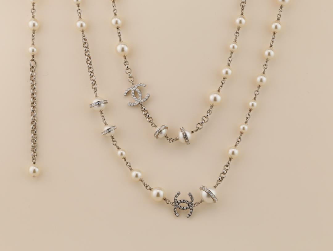 CHANEL Graduated Pearl Crystal CC Long Necklace Light Gold 947651 |  FASHIONPHILE
