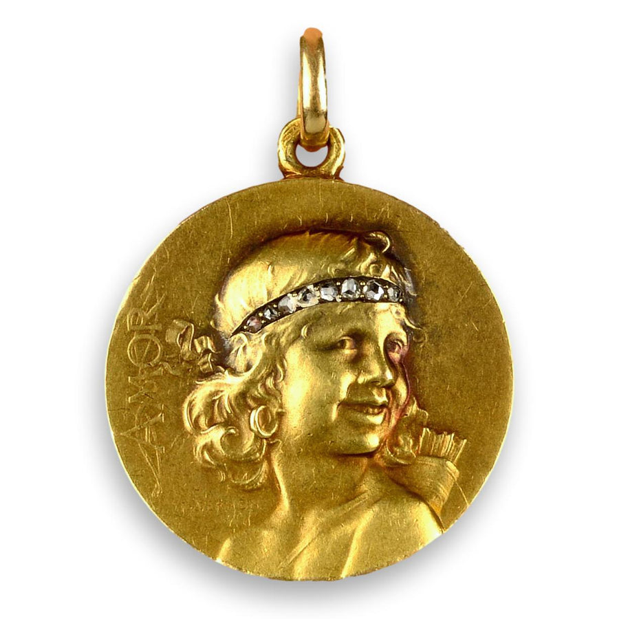 A French Art Nouveau Gold Pendant