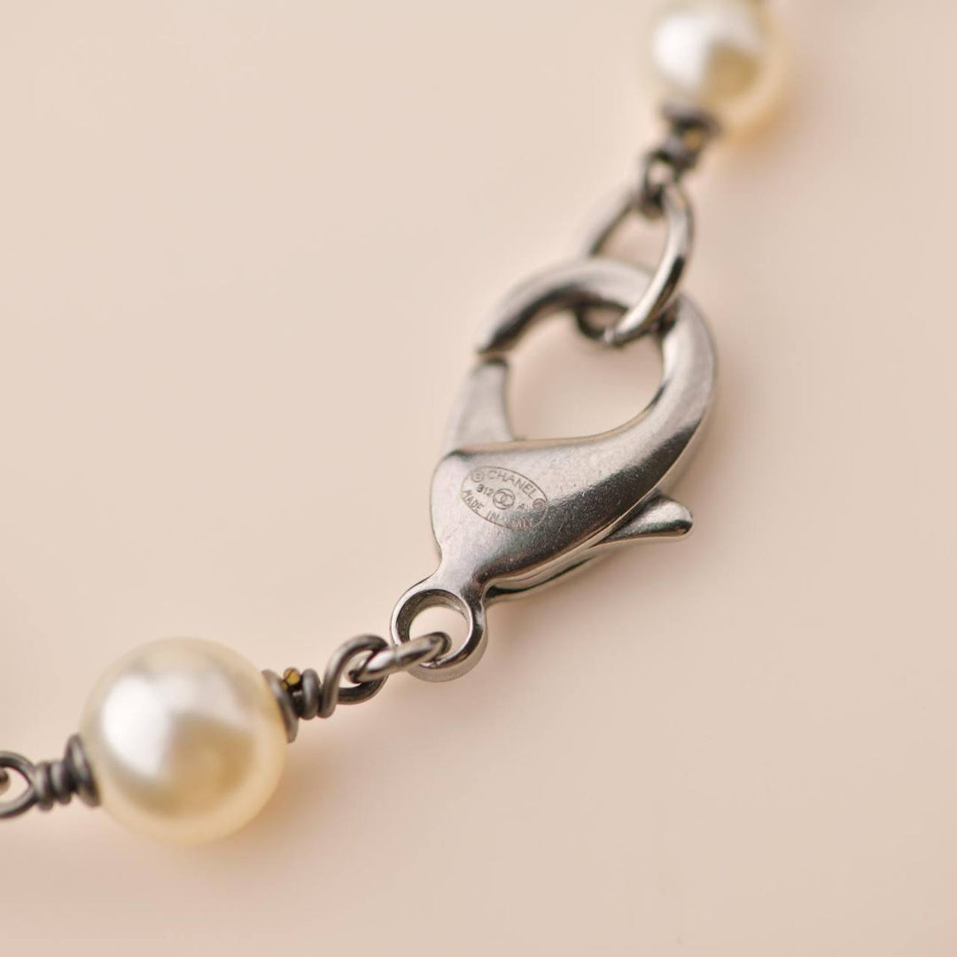 Chanel pearl and crystal logo necklace Clearance