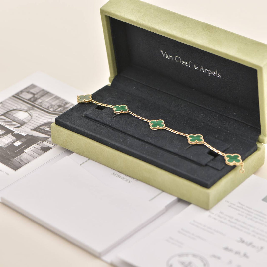 Van Cleef & Arpels 5 Motif Vintage Alhambra Malachite Yellow Gold Bracelet