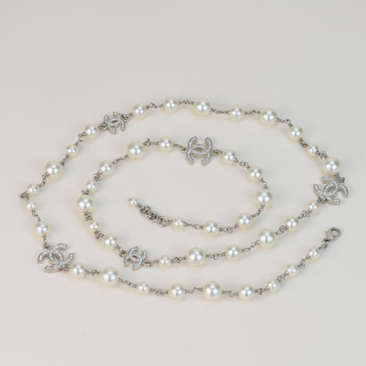 Chanel Pearl Sautoir Necklace with Five CC Logos