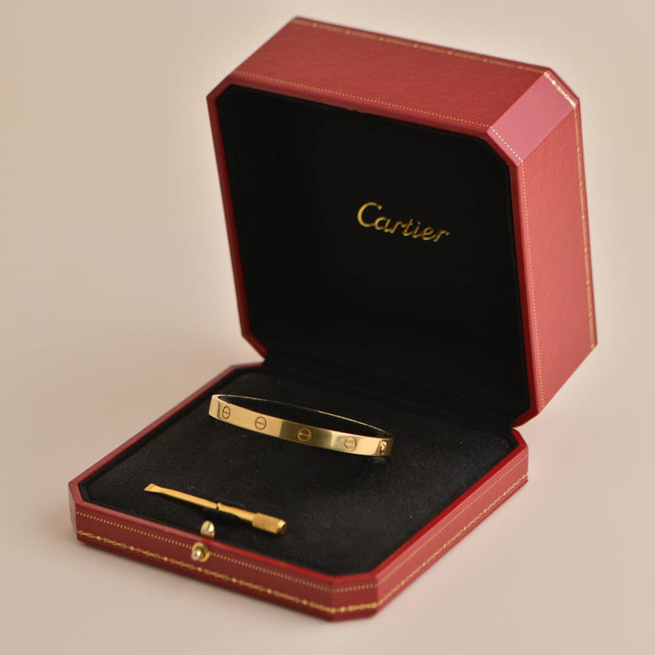 Cartier Love Bracelet 18k Yellow Gold Size 18