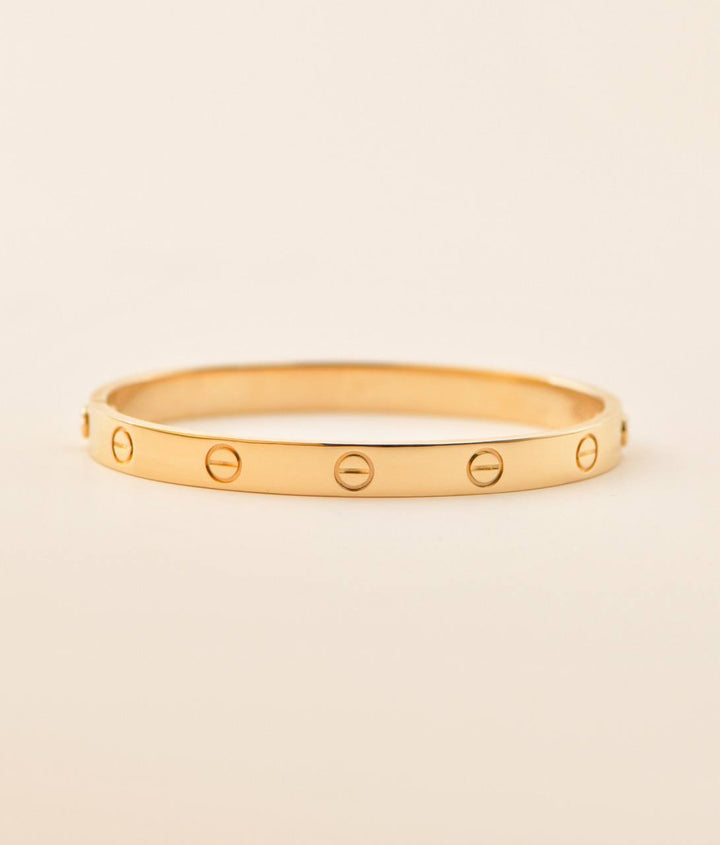 Cartier Love Bracelet 18k Yellow Gold Size 18